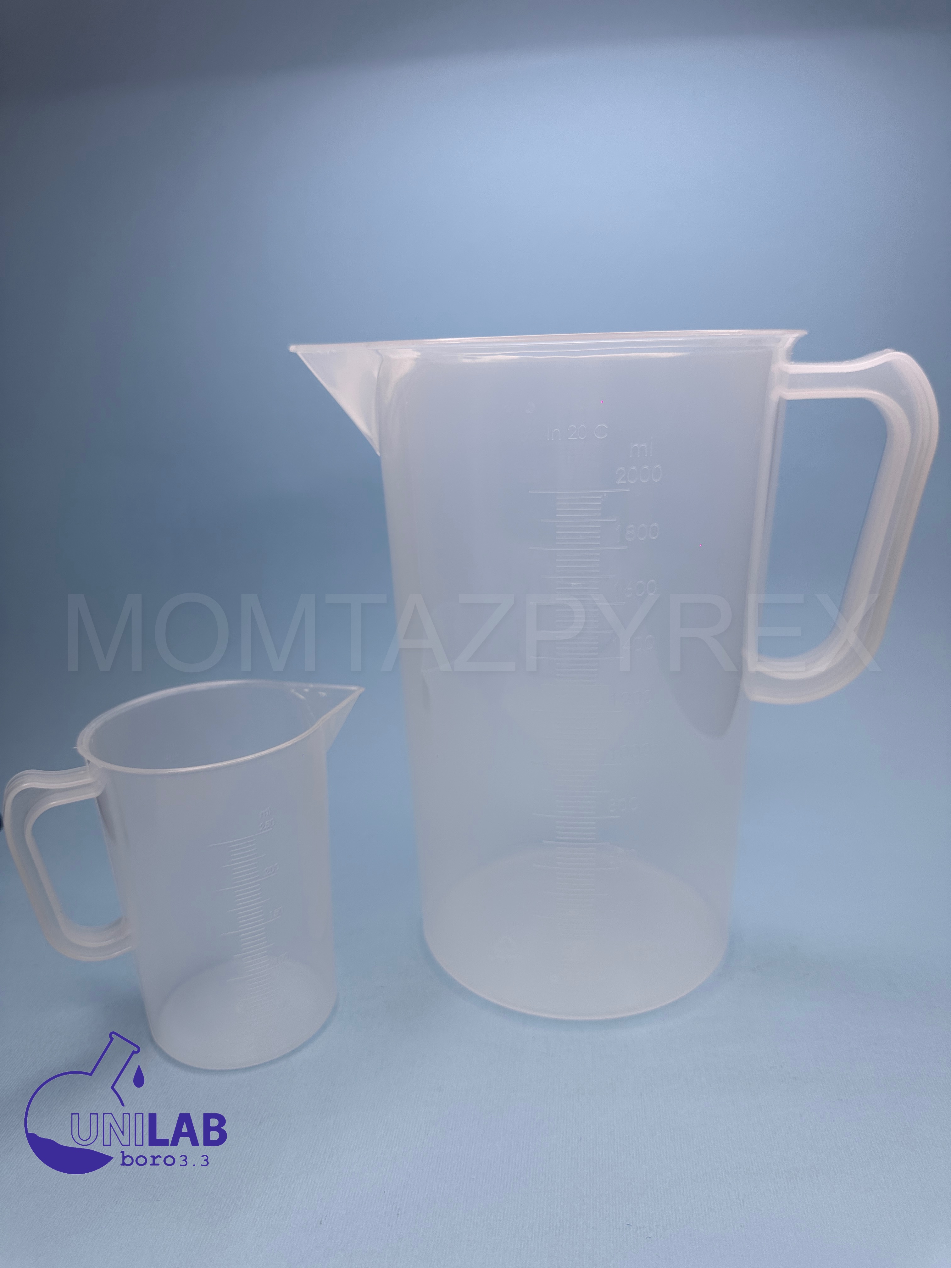 بشر پلاستیکی دسته دار
